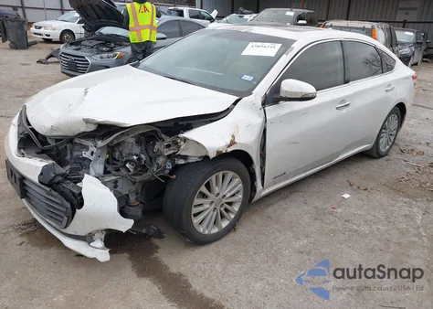 2014 Toyota Avalon Hybrid Limited z USA, uszkodzony, nr VIN 4T1BD1EB1EU024641
